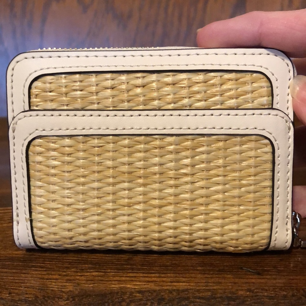 NWT-Kate Spade-Pineapple🍍Small Zip Card Case-$159 - Picture 4 of 14